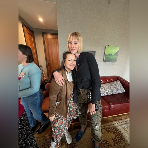 Meet your Posher, K-Tutt - Picture 3 of 5